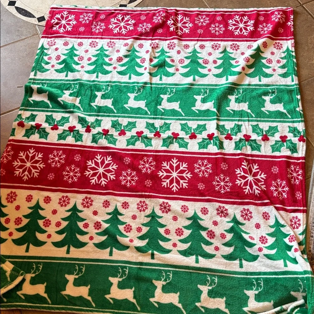 Christmas pillow and blanket combo!!